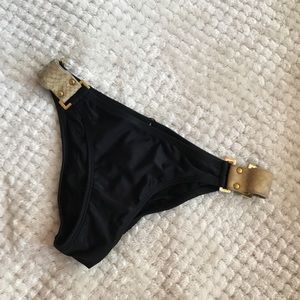 VIX Paula Hermanny | black swim bottoms